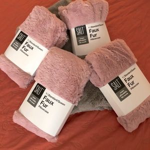 ♥️SOLD♥️SOLD♥️NWOT*SALT*Textured Piazza Sham*PILLOWCASE*NEW*2 DUSTY ROSE ONLY